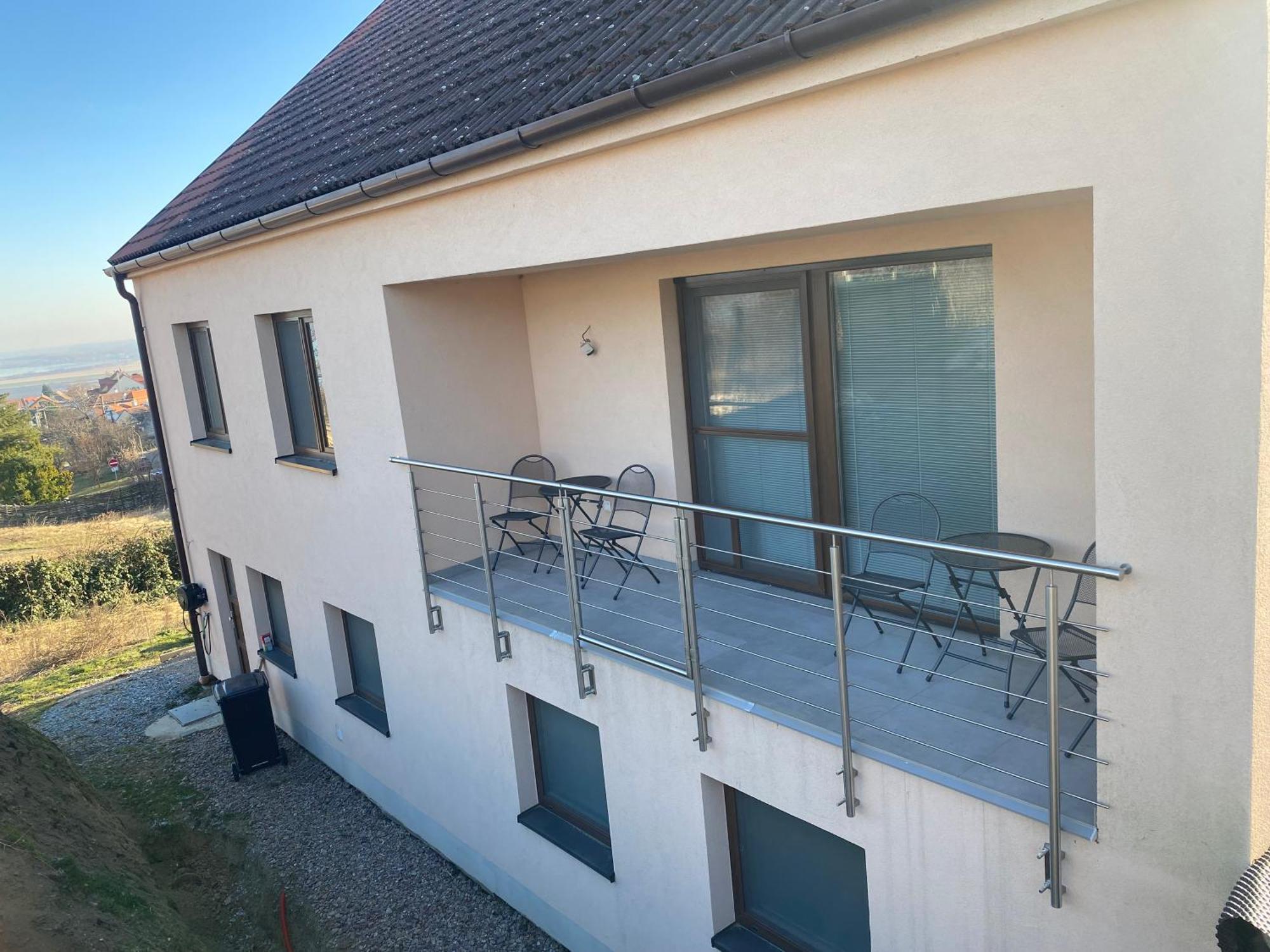 Apartman Pod Palavskymi Vrchy Pavlov Exterior photo